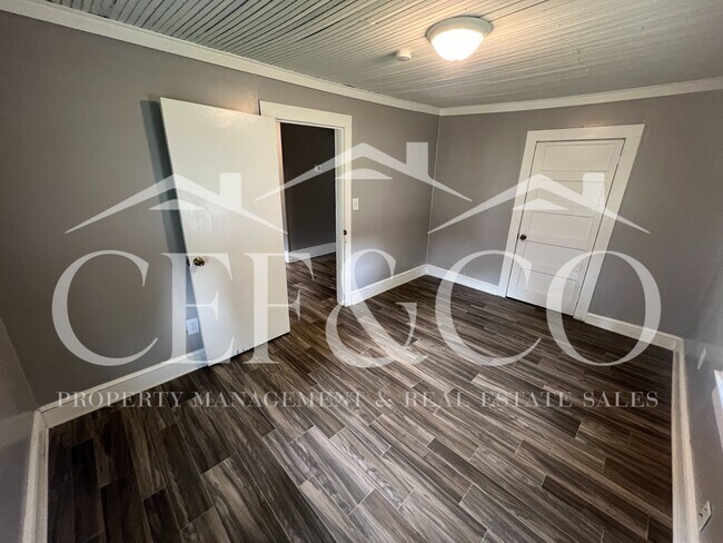 Photo - 297 Old Pacolet Rd