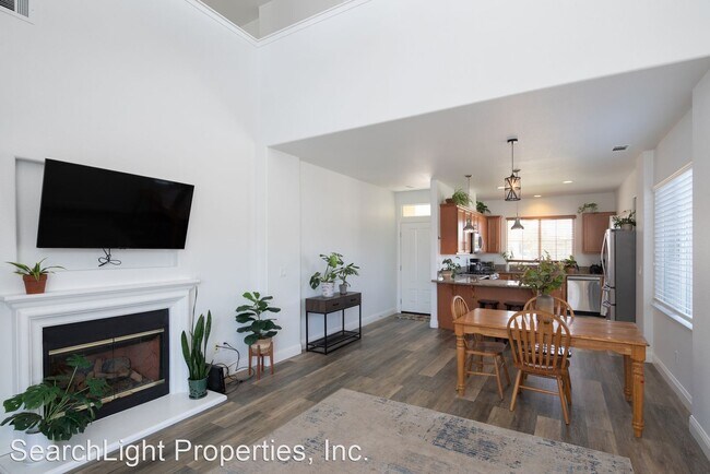 Photo - 4 br, 2.5 bath House - 121 Soares Ave.