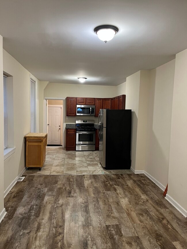 Photo - 2454 N 30th St