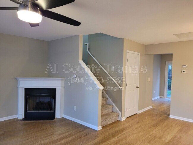 Photo - 317 Port Haven Dr