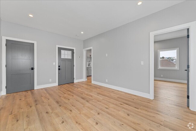 Building Photo - 1259-1254 S Muirfield Rd Rental