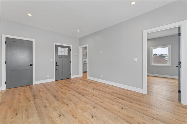 Photo - 1259-1254 S Muirfield Rd Apartment