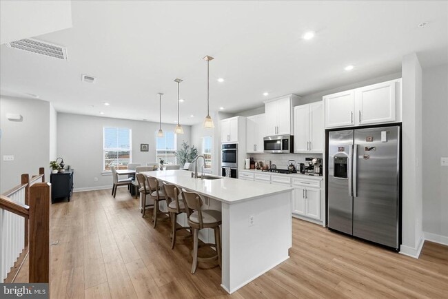 Photo - 14447 Albemarle Point Pl Unit 227