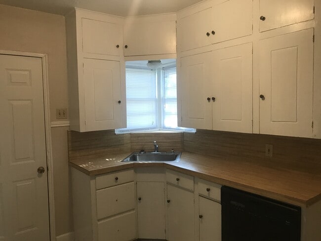 Photo - Cute 2 bedroom home!