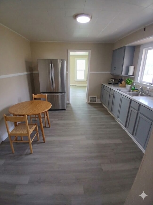 Photo - 3002 Grant Park Blvd