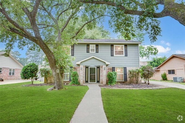 Building Photo - 13915 Charlynn Oaks Dr Rental