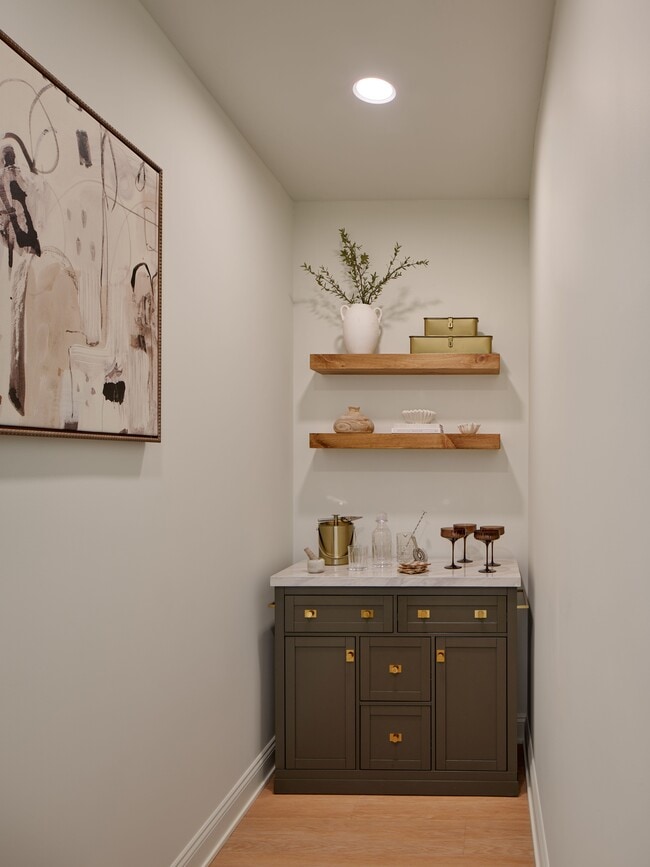 Photo - 400 Market Flats