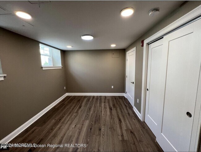 Photo - 182-192-192 Broad St Unit 2