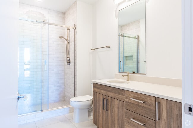 Miles- 2BR,2BA