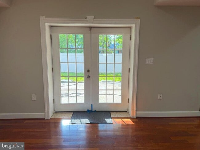 Photo - 6529 Fairlawn Dr