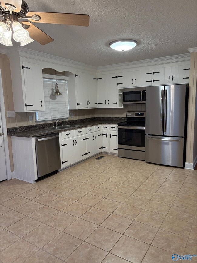 Photo - 19372 Huntsville Brownsferry Rd