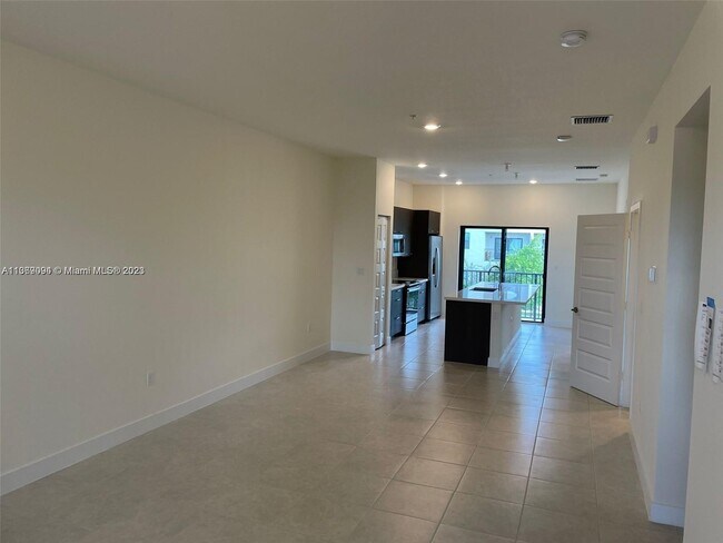 Photo - 7905 NW 104th Ave