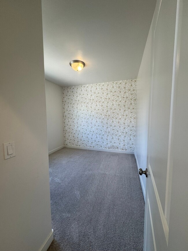Photo - 776 W Bronze Leaf Rd