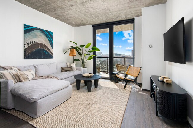 Photo - 1380 W Randolph St Unit 805
