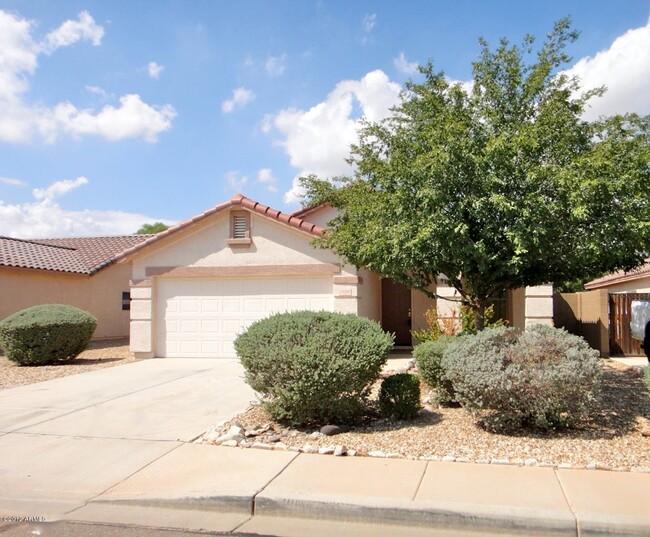 Gorgeous 4 Bedroom 2 bathroom single level... - Gorgeous 4 Bedroom 2 bathroom single level... Casa