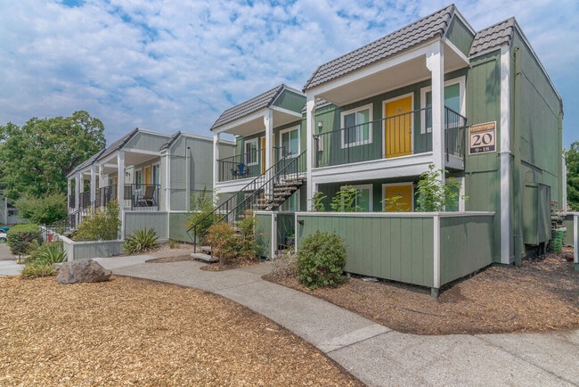 Napa Green Apartments