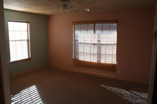 Photo - 100 Valley Verde Ct