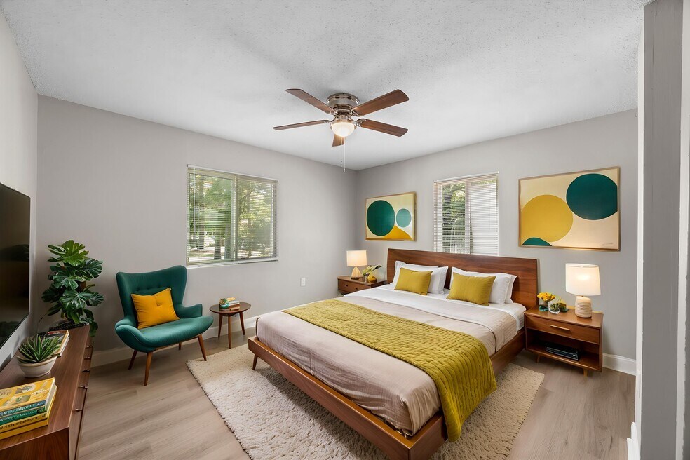 Pine Crest Apartments