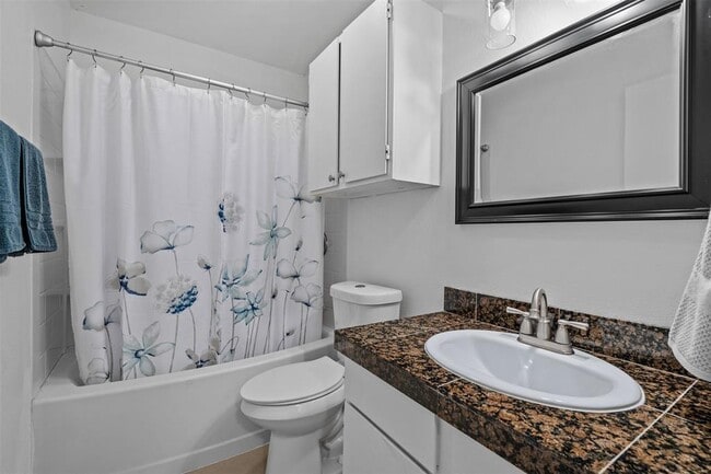 Photo - 4413 Whispering Valley Dr