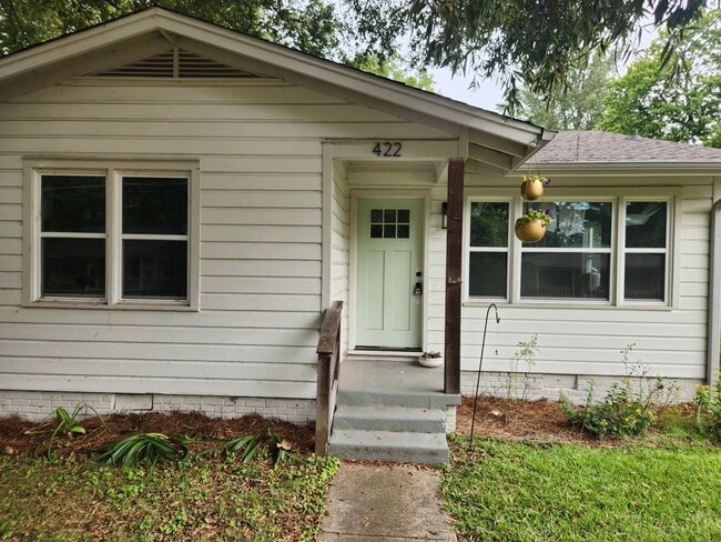 Photo - 422 S Green St