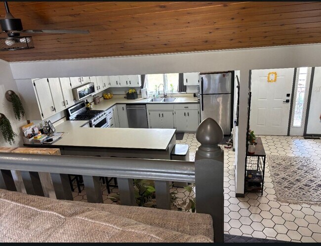 Photo - Three bedroom, two bathroom house with private beach access to White Bear Lake.