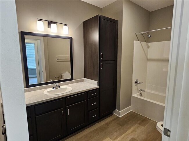 Lakeshore Villas