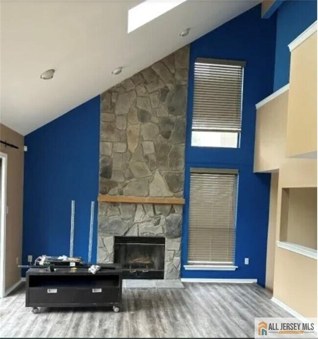 Photo - 21 Woodhill St