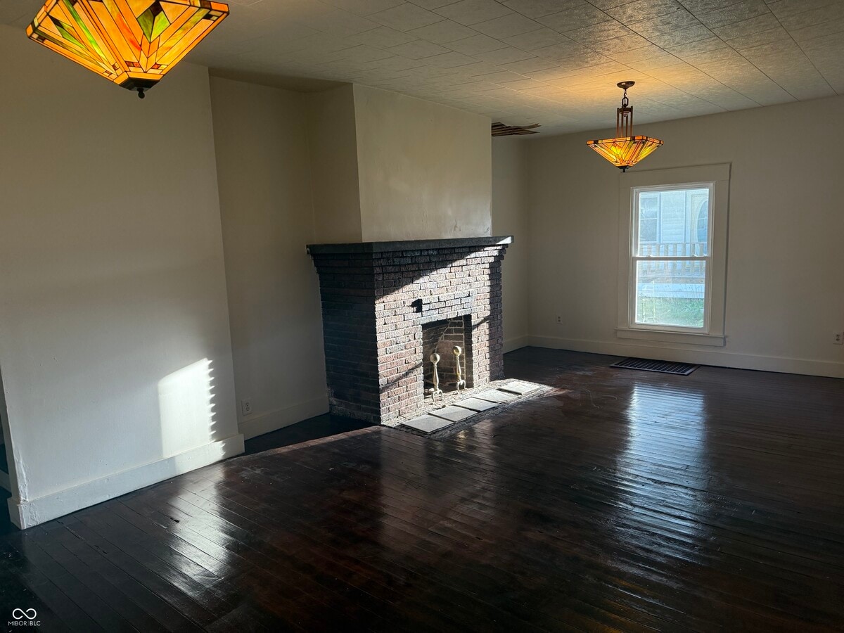 Photo - 803 Milligan St