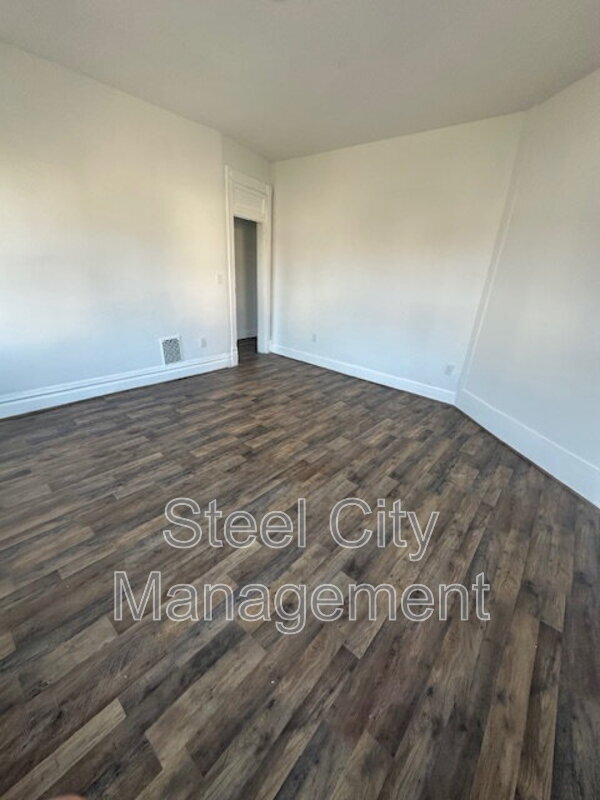 Photo - 211 S 7th St Unidad A