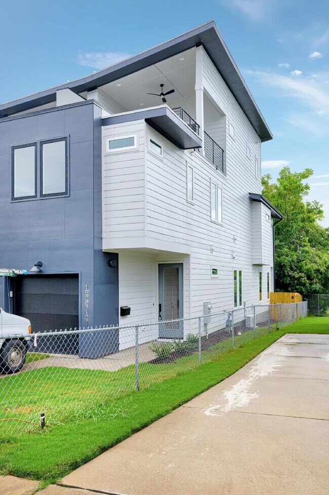 Building Photo - 1508 Boyer St Unit 101 Rental