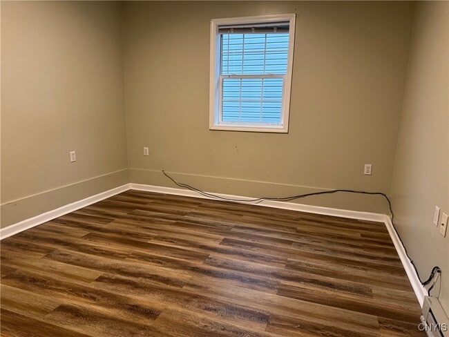 Photo - 28 Mcharrie St