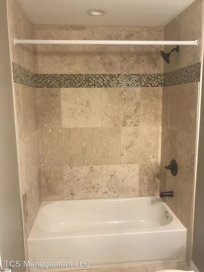 Photo - 4420 Chestnut St