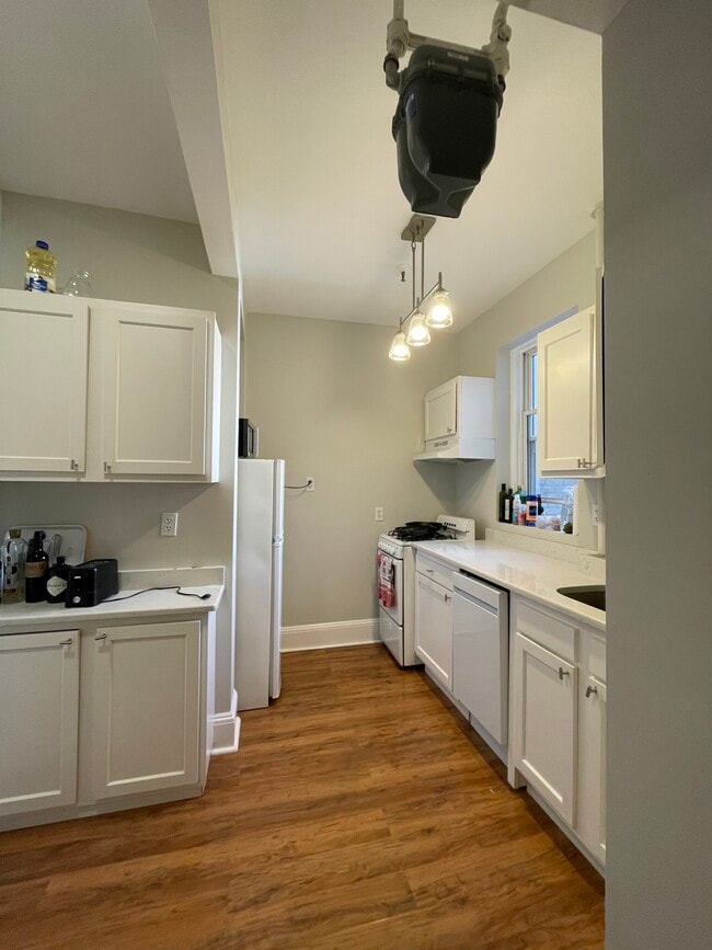 Building Photo - 8 Saint Germain St Unit 5 Rental