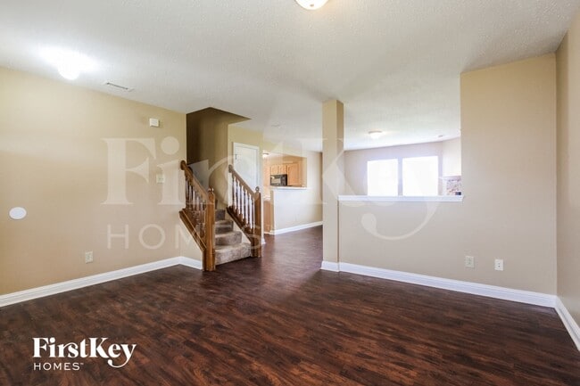 3455 Summer Breeze Ln