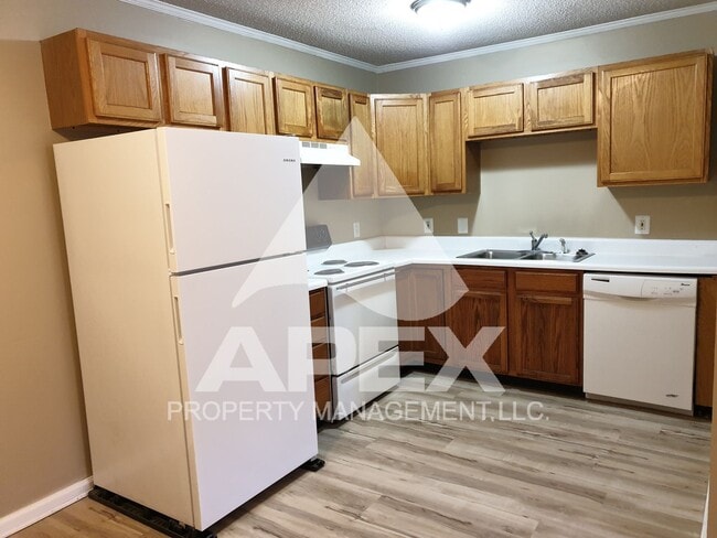 Photo - MOVE-IN SPECIAL, $1 RENT!! - NICE 3 Bd | 2... Unidad 1841-124