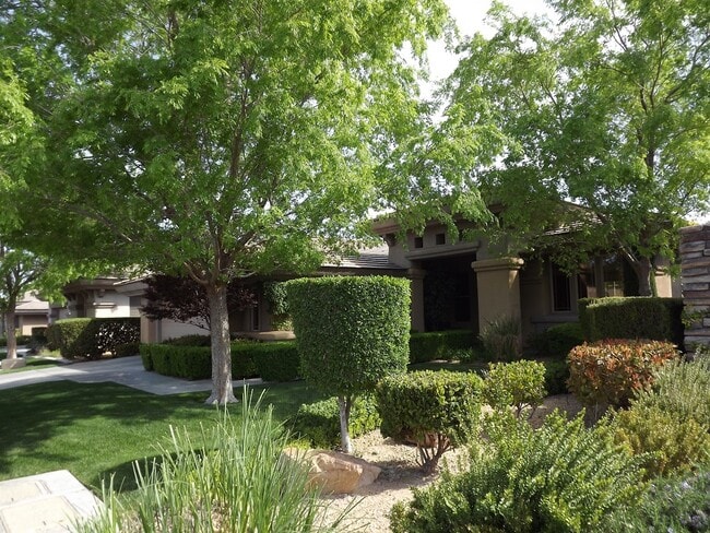 Photo - **WONDERFUL SINGLE STORY HOME IN GUARD GAT...