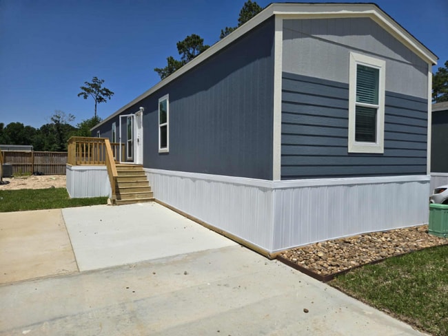 Photo - 22261 McCleskey Rd