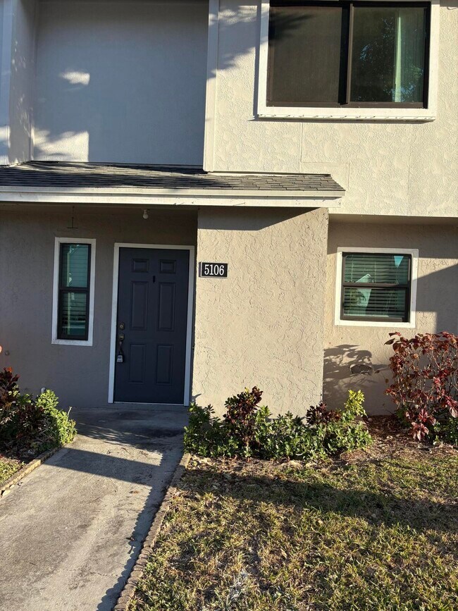 Photo - 5106 Pier Dr