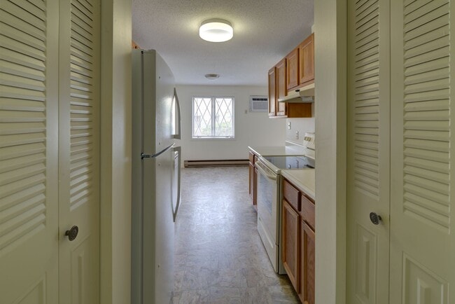 Town and Country Apartments