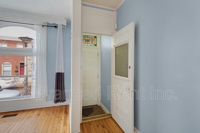 Photo - 415 S Robinson St