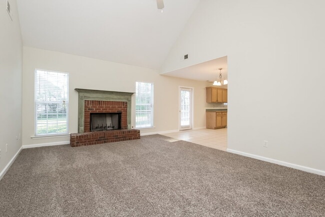 Photo - 212 Browning Cir