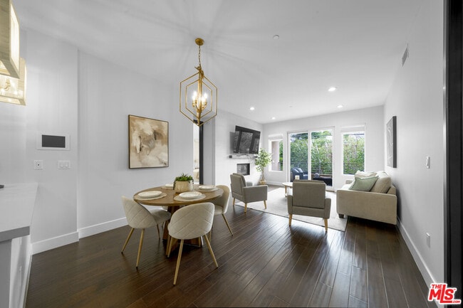 Building Photo - 1318 S Roxbury Dr Unit 219 Rental