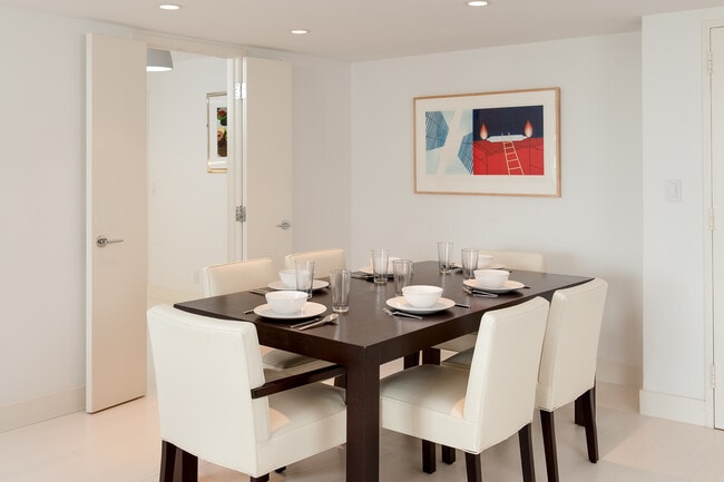 Photo - 100 Sunrise Ave