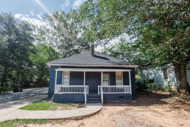 Photo - 1002 W Broad St