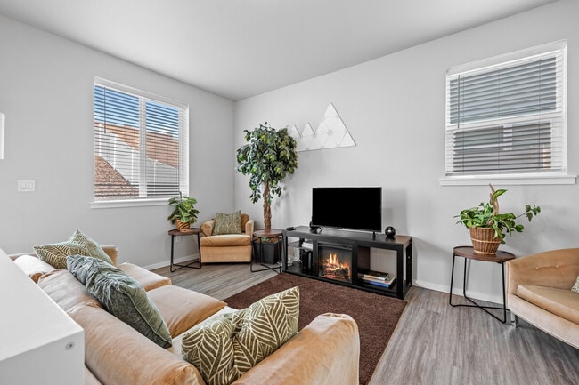 Photo - 5324 Remington Dr Unit SI ID1324039P