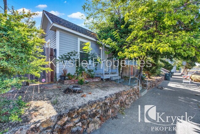 Photo - 314 Marin St