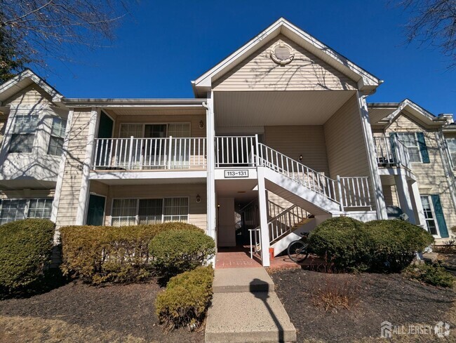 Building Photo - 127 Sapphire Ln Rental