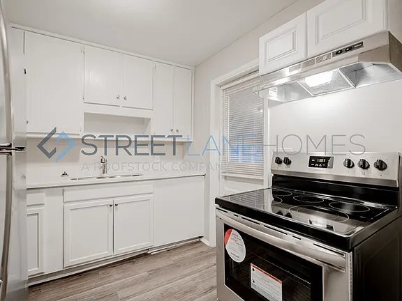 Photo - 244 Wickham Dr