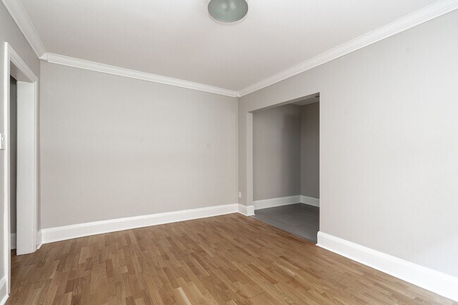 Photo - 145 Arlington Avenue Unit 8