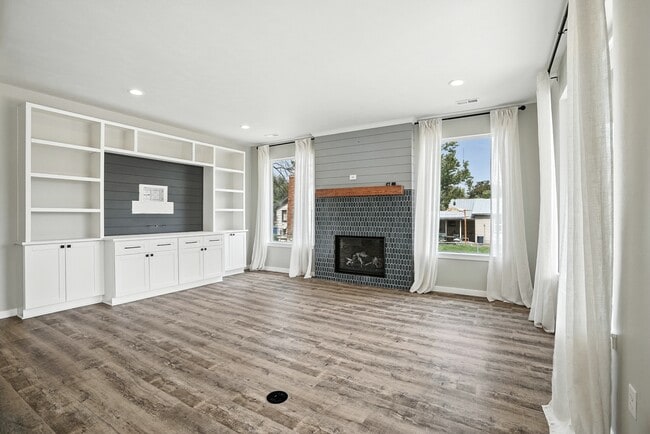 Photo - 3008 N Marguerite Rd